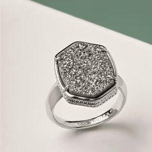 Kendra Scott Daphne Silver Statement Ring in Platinum Drusy NWT, size 6